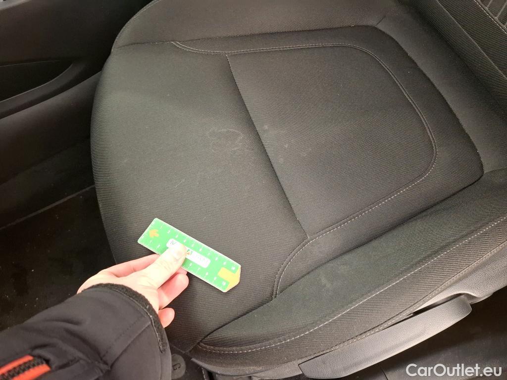  Hyundai  Tucson  Business Mild-Hybrid 2WD 1.6 CRDI 135CV BVA7 E6d #17