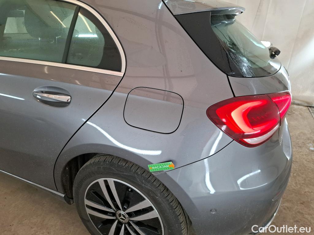  Mercedes  A-Klasse MERCEDES-BENZ Classe A Compact / 2018 / 5P / Berline A 250 e Progressive Line 8G-DCT #10