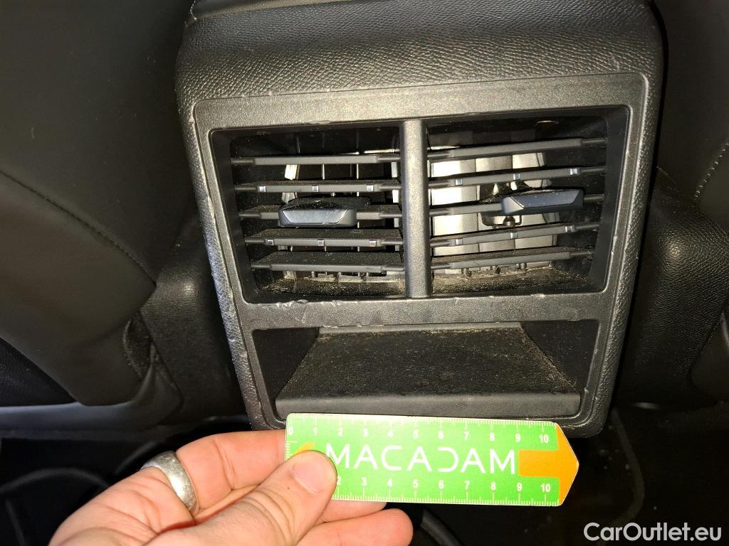  DS  DS7 DS DS 7 Crossback / 2017 / 5P / SUV E-TENSE 4x4 300 Louvre(SL) #16