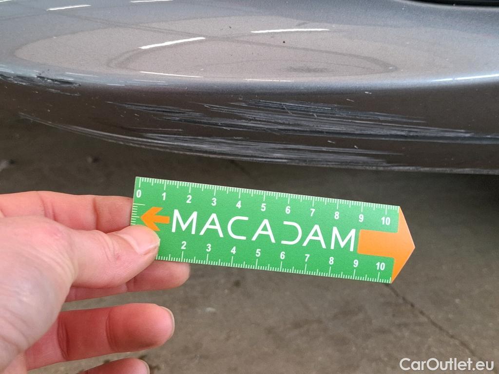  Mercedes  A-Klasse MERCEDES-BENZ Classe A Compact / 2018 / 5P / Berline A 250 e Progressive Line 8G-DCT #9