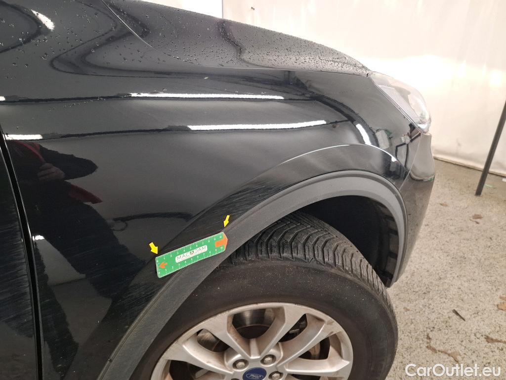  Ford  Kuga FORD  / 2019 / 5P / SUV 2.5 190 hybrid Flexifuel Pshift Titanium #9