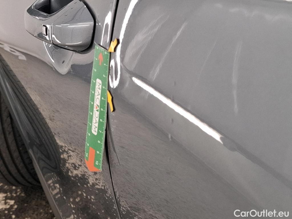  KIA  XCeed KIA  / 2019 / 5P / Crossover 1.6 GDI ISG ISG PHEV DESIGN DCT6 #12