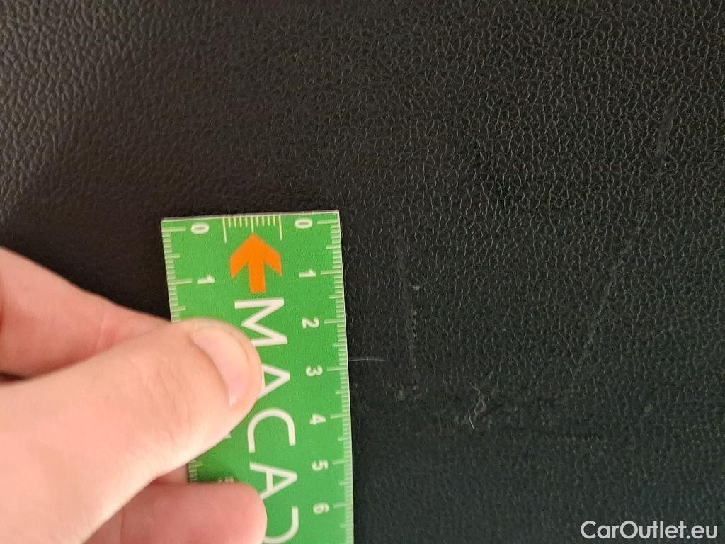  Ford  Kuga FORD  / 2019 / 5P / SUV 2.5 190 hybrid Flexifuel Pshift Titanium #42