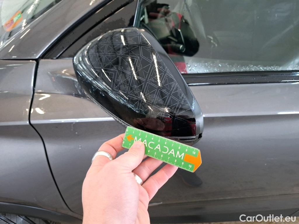  DS  DS7 DS DS 7 Crossback / 2017 / 5P / SUV E-TENSE 4x4 300 Louvre(SL) #42