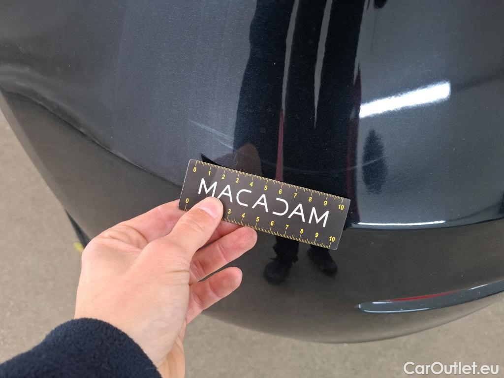  Mercedes  A-Klasse MERCEDESBENZ Classe A Compact  2018  5P  Berline A 180 Style Line #54