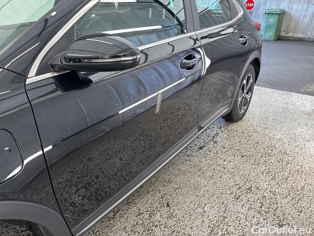  KIA  XCeed KIA  / 2019 / 5P / Crossover 1.6 GDI ISG ISG PHEV ACTIVE BUS DCT6 #6