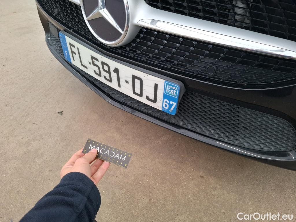  Mercedes  A-Klasse MERCEDESBENZ Classe A Compact  2018  5P  Berline A 180 Style Line #40