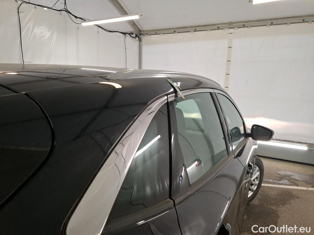  Ford  Kuga FORD  / 2019 / 5P / SUV 2.5 190 hybrid Flexifuel Pshift Titanium #45