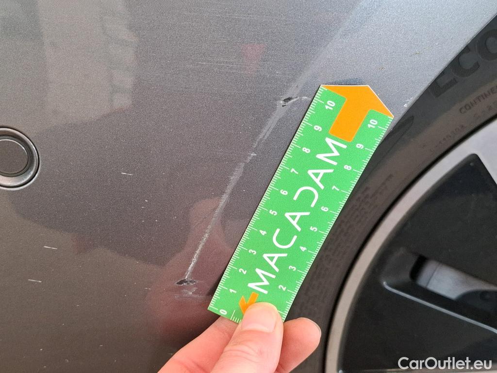  Mercedes  A-Klasse MERCEDES-BENZ Classe A Compact / 2018 / 5P / Berline A 250 e Progressive Line 8G-DCT #7