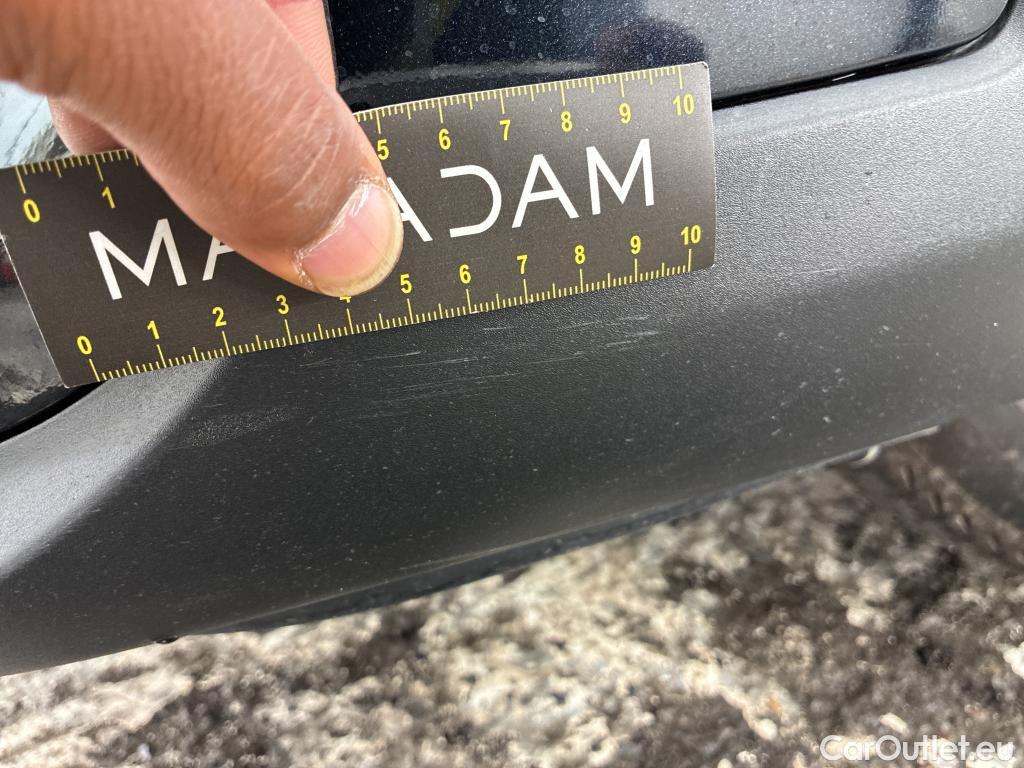  KIA  XCeed KIA  / 2019 / 5P / Crossover 1.6 GDI ISG ISG PHEV ACTIVE BUS DCT6 #11