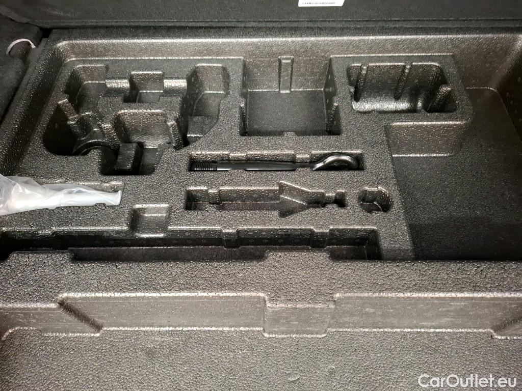  Jaguar  E-PACE JAGUAR  / 2017 / 5P / SUV D150 BVM BUSINESS #14