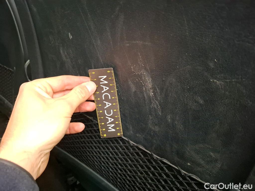  Mercedes  A-Klasse MERCEDESBENZ Classe A Compact  2018  5P  Berline A 180 Style Line #15