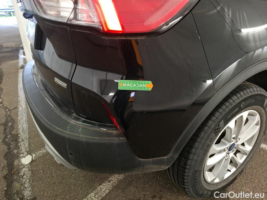  Ford  Kuga FORD  / 2019 / 5P / SUV 2.5 190 hybrid Flexifuel Pshift Titanium #67