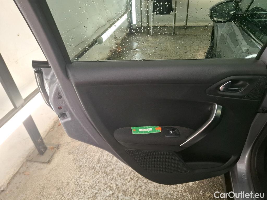  Peugeot  2008  Allure Business 1.2 PureTech 130CV BVM6 E6dT #15