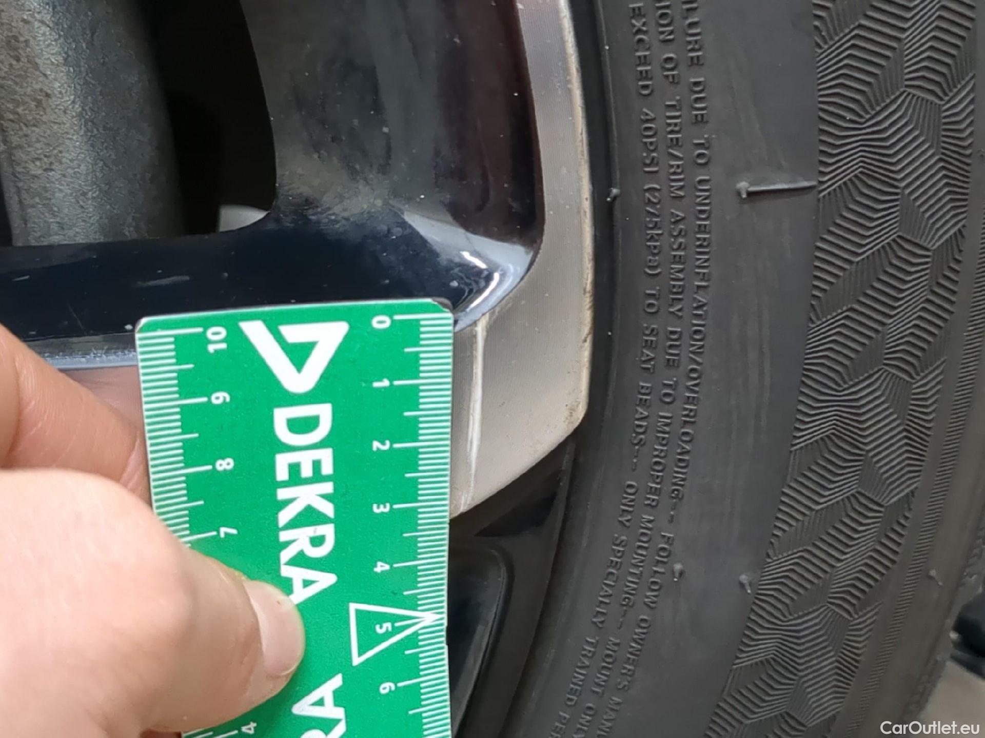  Opel  Crossland  X Business Elegance 1.2 Turbo 130CV BVA6 E6d #1