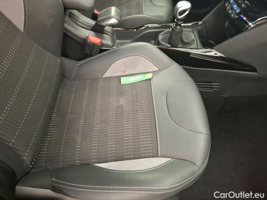  Peugeot  2008  Allure Business 1.2 PureTech 130CV BVM6 E6dT #33