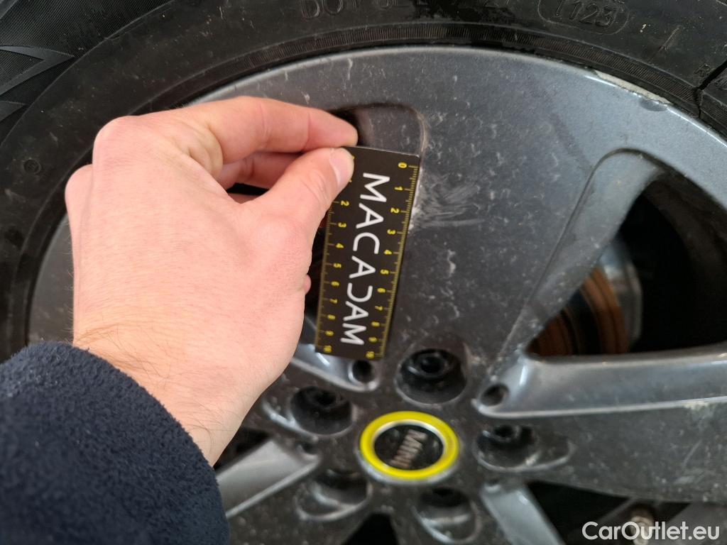  Mini  Mini   / 2014 / 3P / Berline Cooper SE Finition Business 184 ch BVA #16