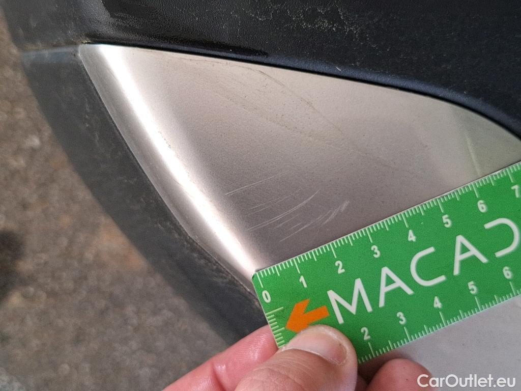  Peugeot  2008  Allure Business 1.5 HDi 130CV BVA8 E6d #50