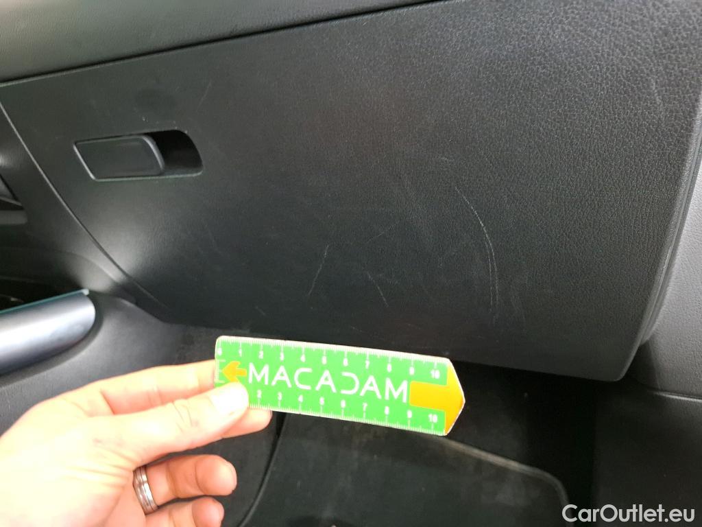  Mercedes  EQA MERCEDES-BENZ  / 2021 / 5P / SUV  250+ Progressive Line #14