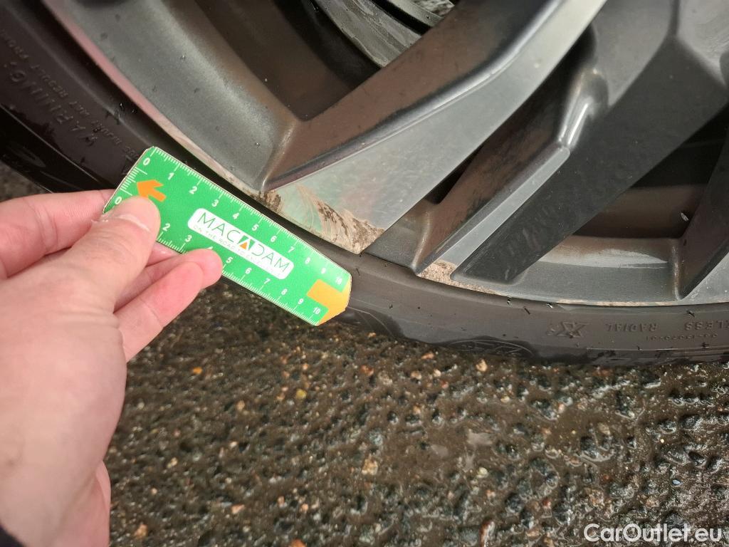  Peugeot  2008  Allure Business 1.2 PureTech 130CV BVM6 E6dT #7