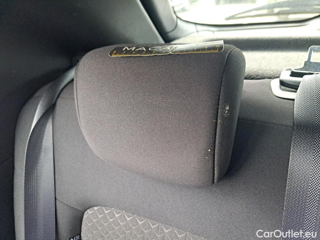  Land Rover  Discovery NISSAN Juke / 2019 / 5P / Crossover DIG-T 114 BVM6 Business Edition #10