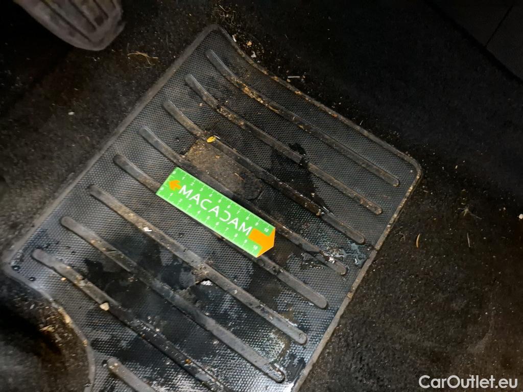  Peugeot  2008  Allure Business 1.5 HDi 110CV BVM6 E6d #11