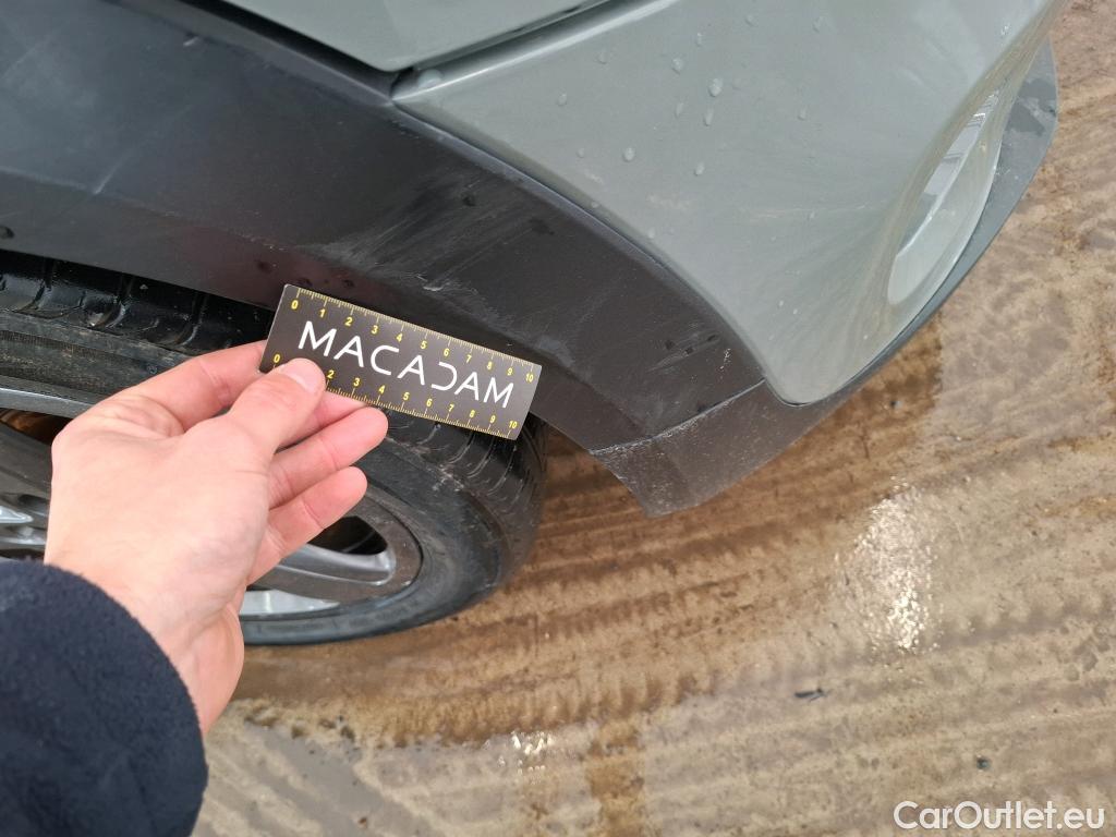  Mini  Mini   / 2014 / 3P / Berline Cooper SE Finition Business 184 ch BVA #53