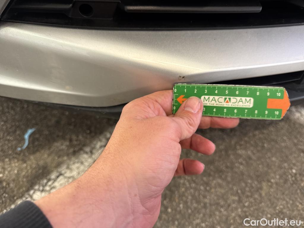  Opel   Grandland X Grandland X Business Elegance 1.5 130CV BVA8 6E #3