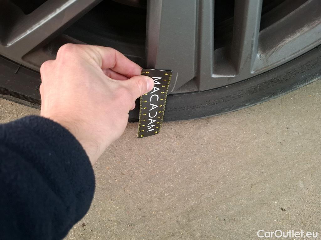  Peugeot  308  Active Pack 1.5 HDi 130CV BVA8 E6d #41