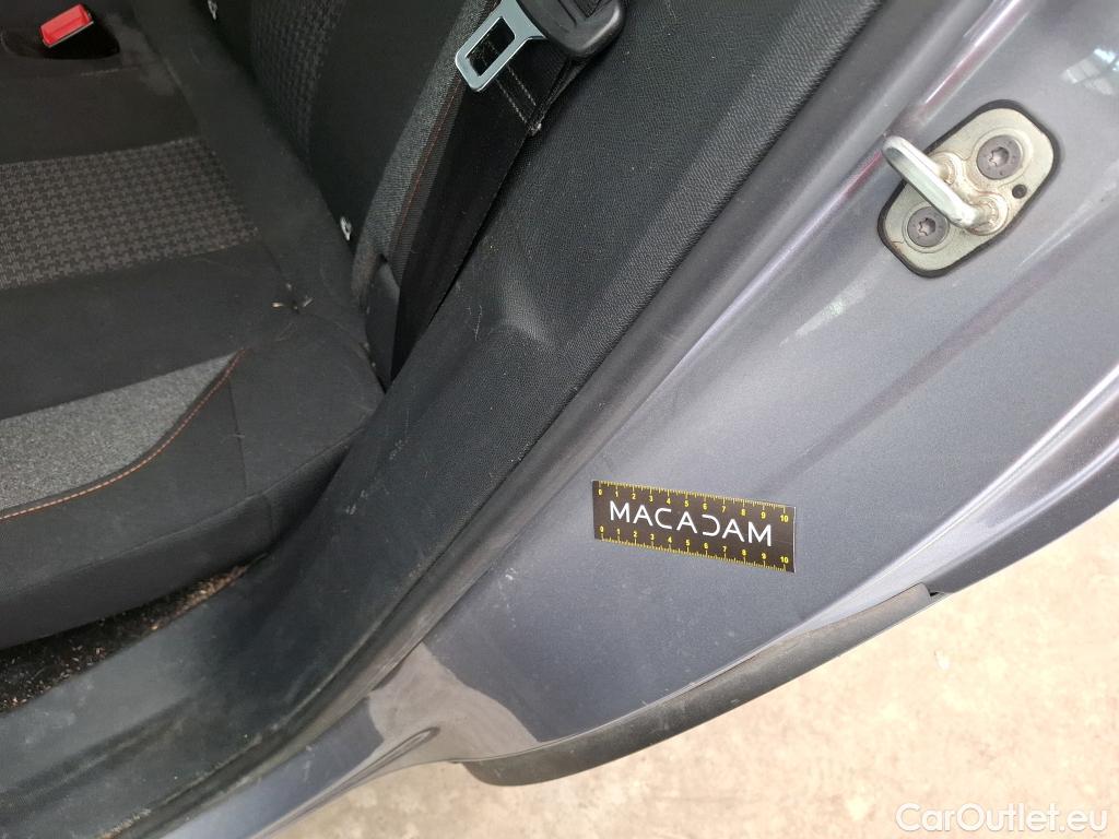  Peugeot  3008  Active Business 1.5 HDi 130CV BVA8 E6d #47