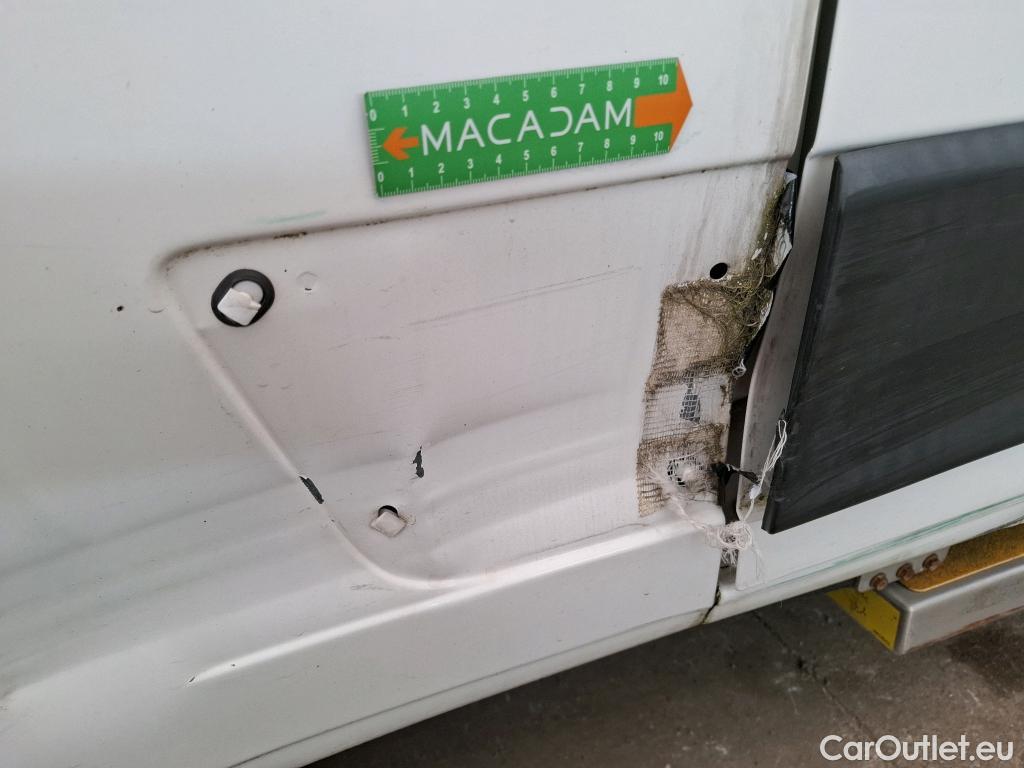  Peugeot  Boxer PEUGEOT  4p Combi BLUEHDI 110 S&S 333 L2H2 ACCESS #27