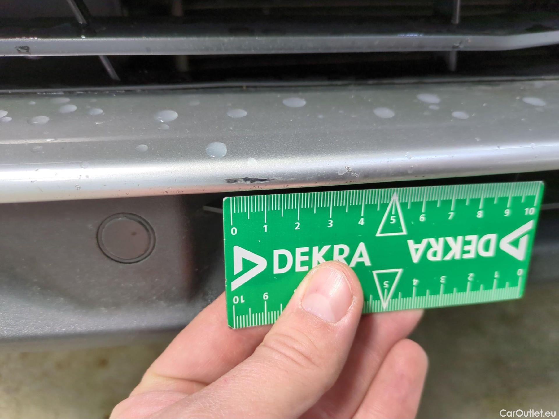  Peugeot  3008  Allure 1.5 HDi 130CV BVA8 E6d #47