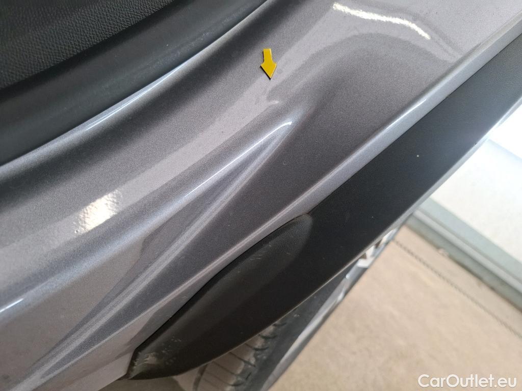  Peugeot  5008  Allure Pack 1.5 HDi 130CV BVA8 7 Sieges E6d #42