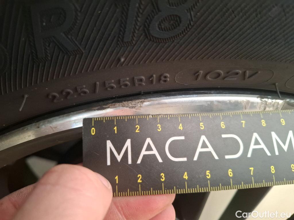  Peugeot  5008  Allure Pack 1.5 HDi 130CV BVA8 7 Sieges E6d #32