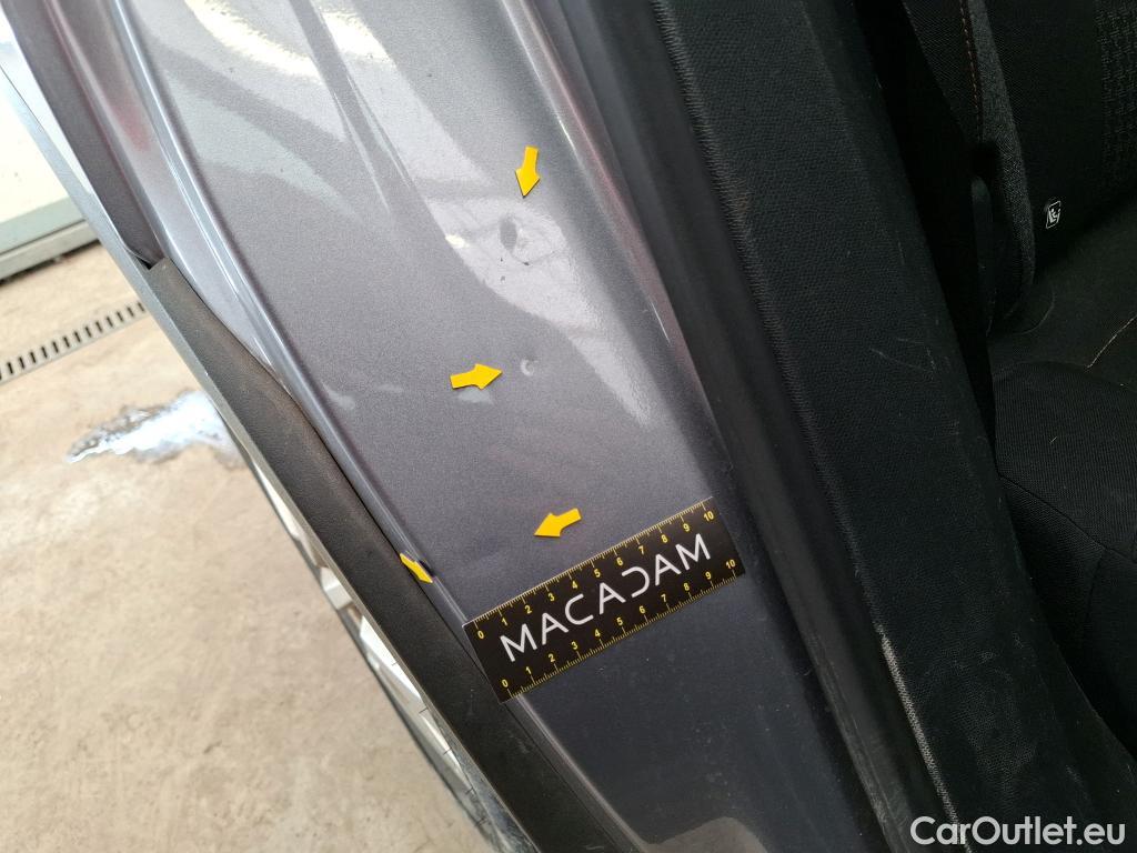  Peugeot  3008  Active Business 1.5 HDi 130CV BVA8 E6d #19