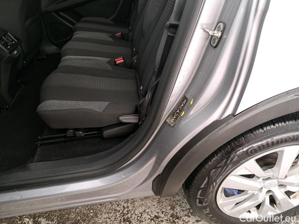  Peugeot  5008  Active Business 1.5 HDi 130CV BVA8 E6dT #6