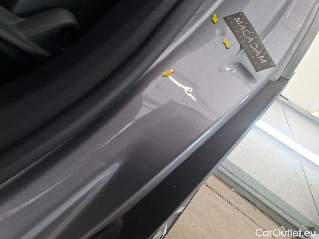  Peugeot  5008  Allure Pack 1.5 HDi 130CV BVA8 7 Sieges E6d #41