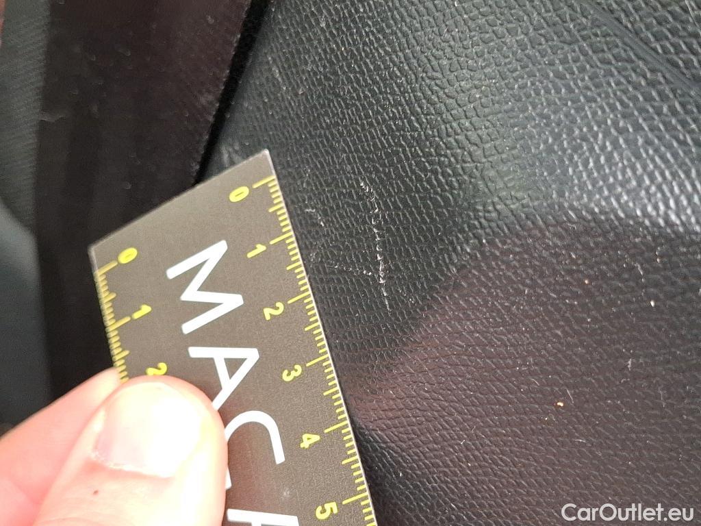  Peugeot  3008  Active Business 1.5 HDi 130CV BVA8 E6d #48