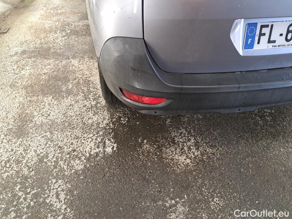  Peugeot  5008  Active Business 1.5 HDi 130CV BVA8 E6dT #9