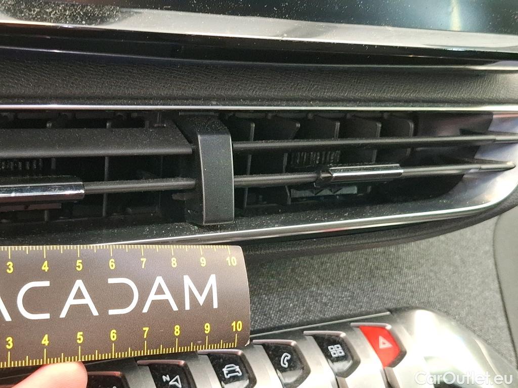  Peugeot  5008  Allure Pack 1.5 HDi 130CV BVA8 7 Sieges E6d #21