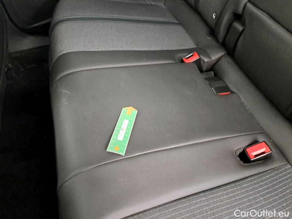  Peugeot  3008  II Allure Pack 1.5 HDi 130CV BVA8 E6d #17