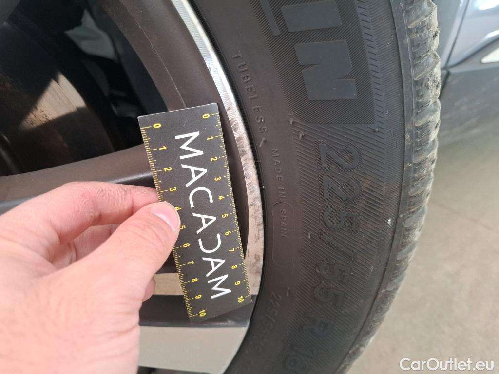  Peugeot  5008  Allure Pack 1.5 HDi 130CV BVA8 7 Sieges E6d #29