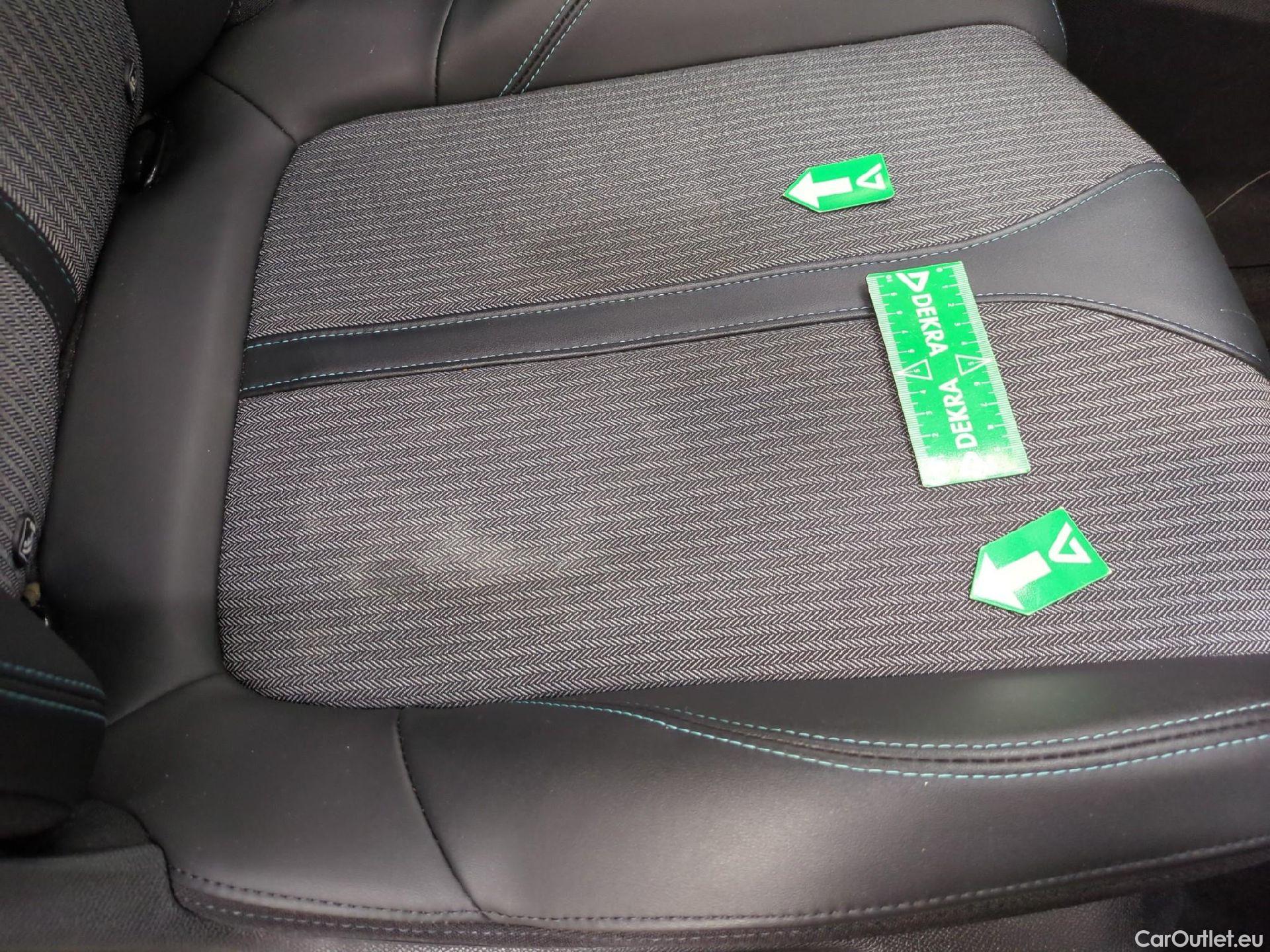  Peugeot  3008  Allure 1.5 HDi 130CV BVA8 E6d #3