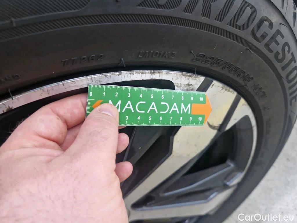  Peugeot  3008  Allure Business 1.2 PureTech 130CV BVA8 E6dT #5