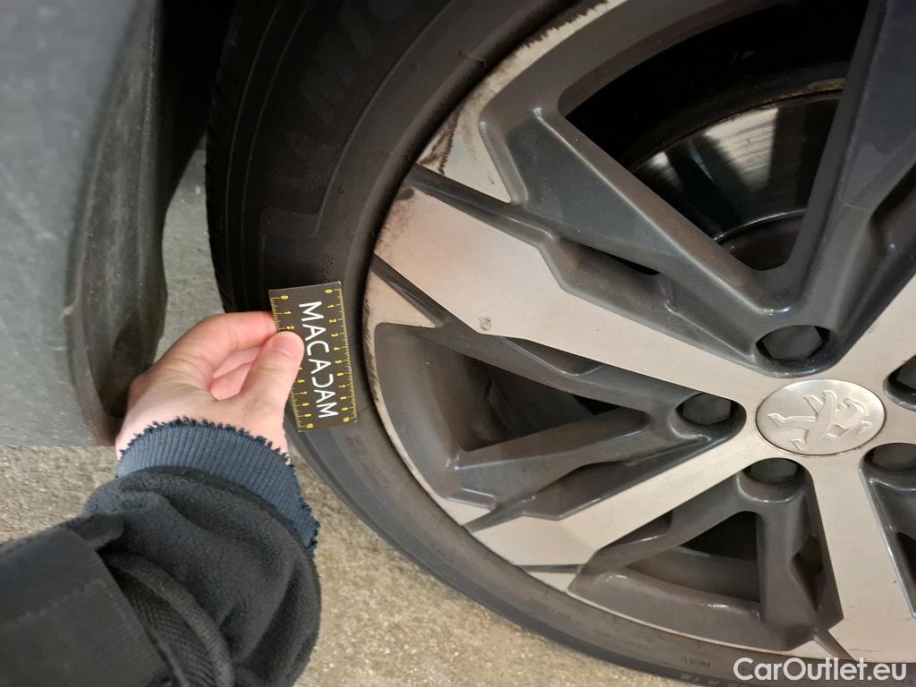  Peugeot  3008  GT Line 1.2 PureTech 130CV BVM6 E6d #7