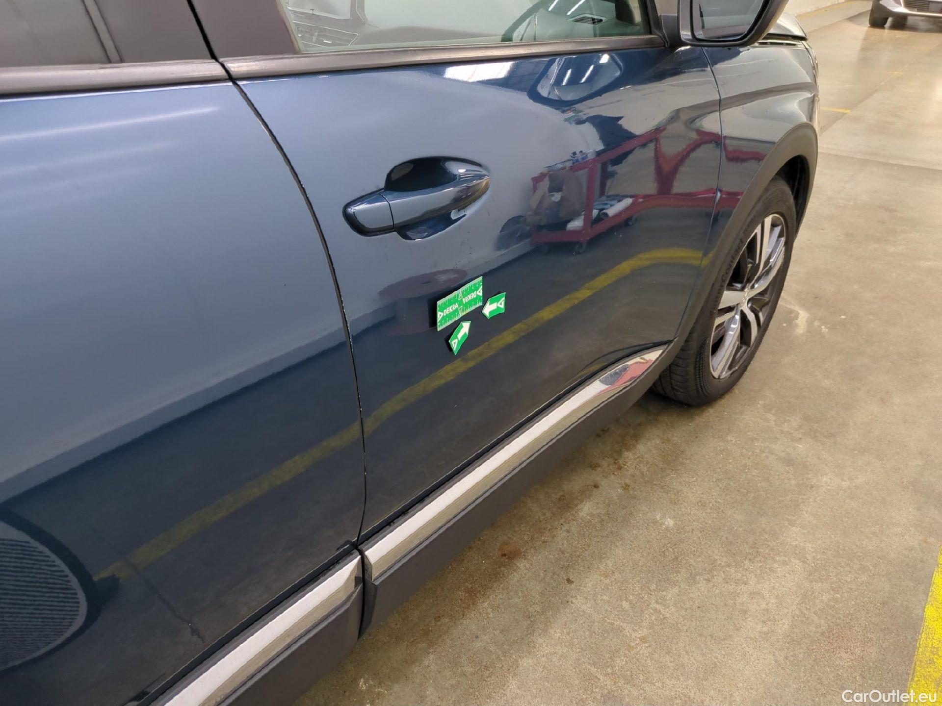  Peugeot  3008  Allure 1.5 HDi 130CV BVA8 E6d #37