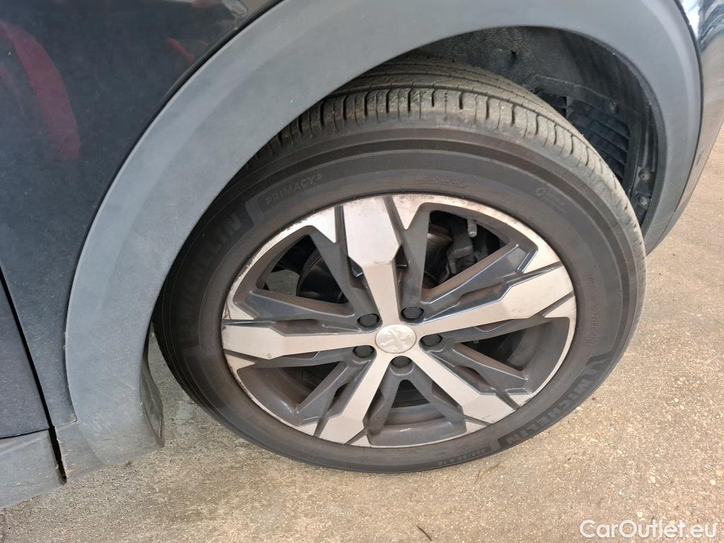  Peugeot  3008  GT Line 1.2 PureTech 130CV BVM6 E6d #4