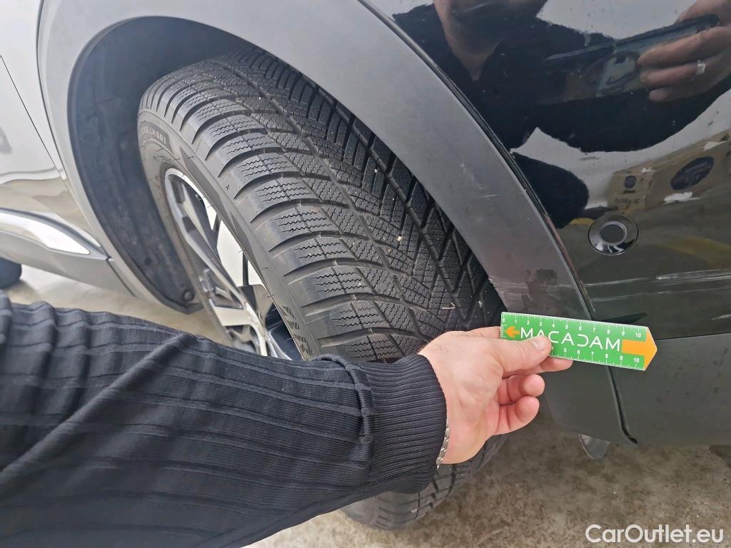  Peugeot  3008  Allure Business 1.2 PureTech 130CV BVA8 E6dT #16