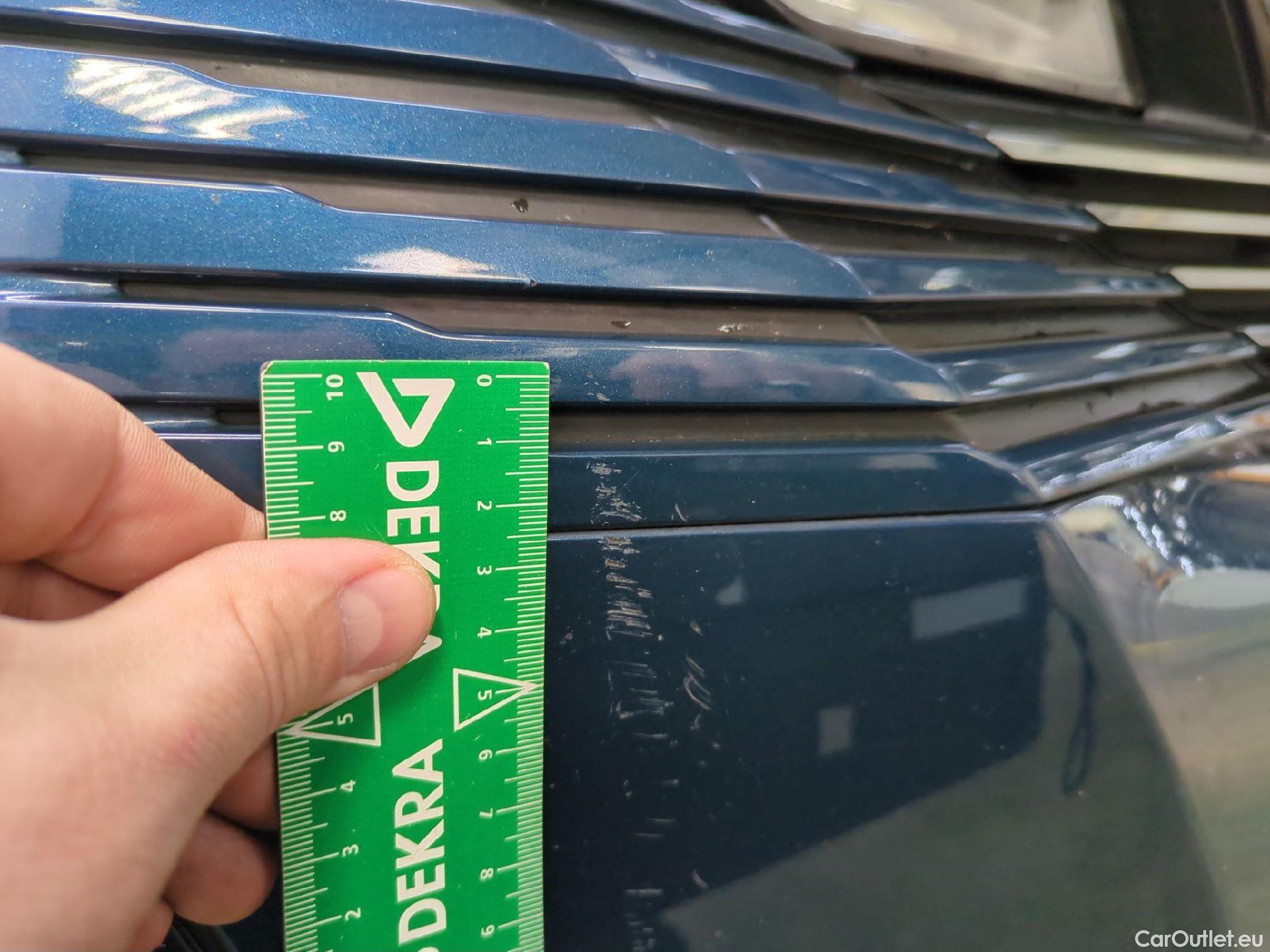  Peugeot  3008  Allure 1.5 HDi 130CV BVA8 E6d #43