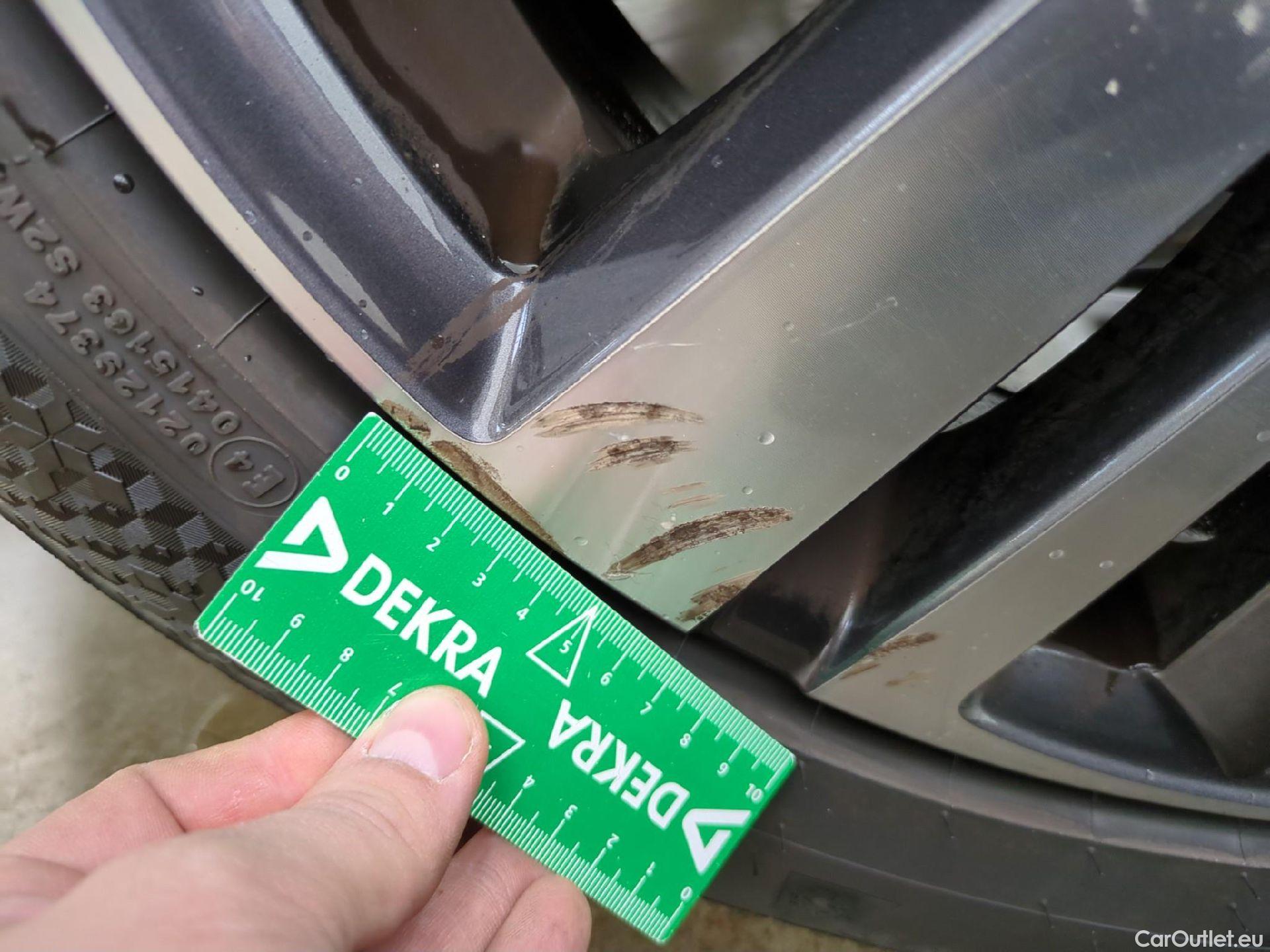  Peugeot  3008  Allure 1.5 HDi 130CV BVA8 E6d #20